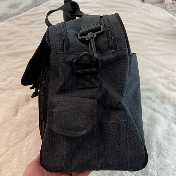 Eddie Bauer Diaper Bag Duffle - Picture 4 of 15